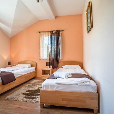 Garni Hotel Mali Predah Knjazevac Zewnętrze zdjęcie