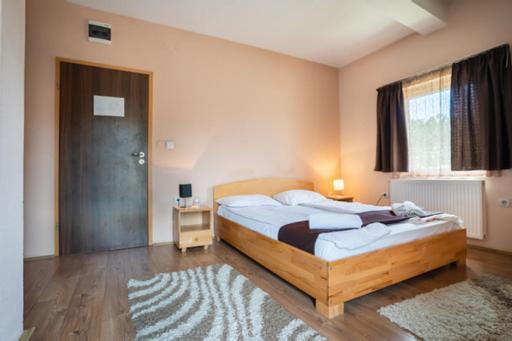 Garni Hotel Mali Predah Knjazevac Zewnętrze zdjęcie
