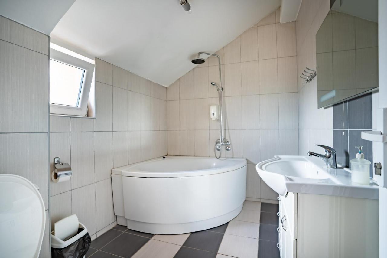Garni Hotel Mali Predah Knjazevac Zewnętrze zdjęcie